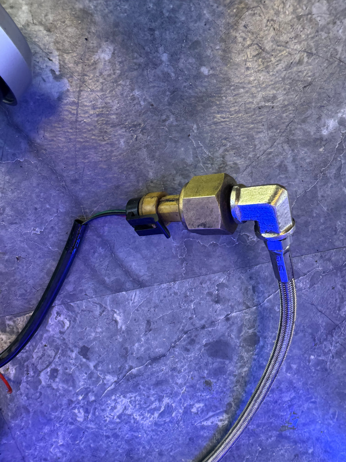 AEM Oil Pressure Gauge AEM 35-8460 With Sensor And Harness