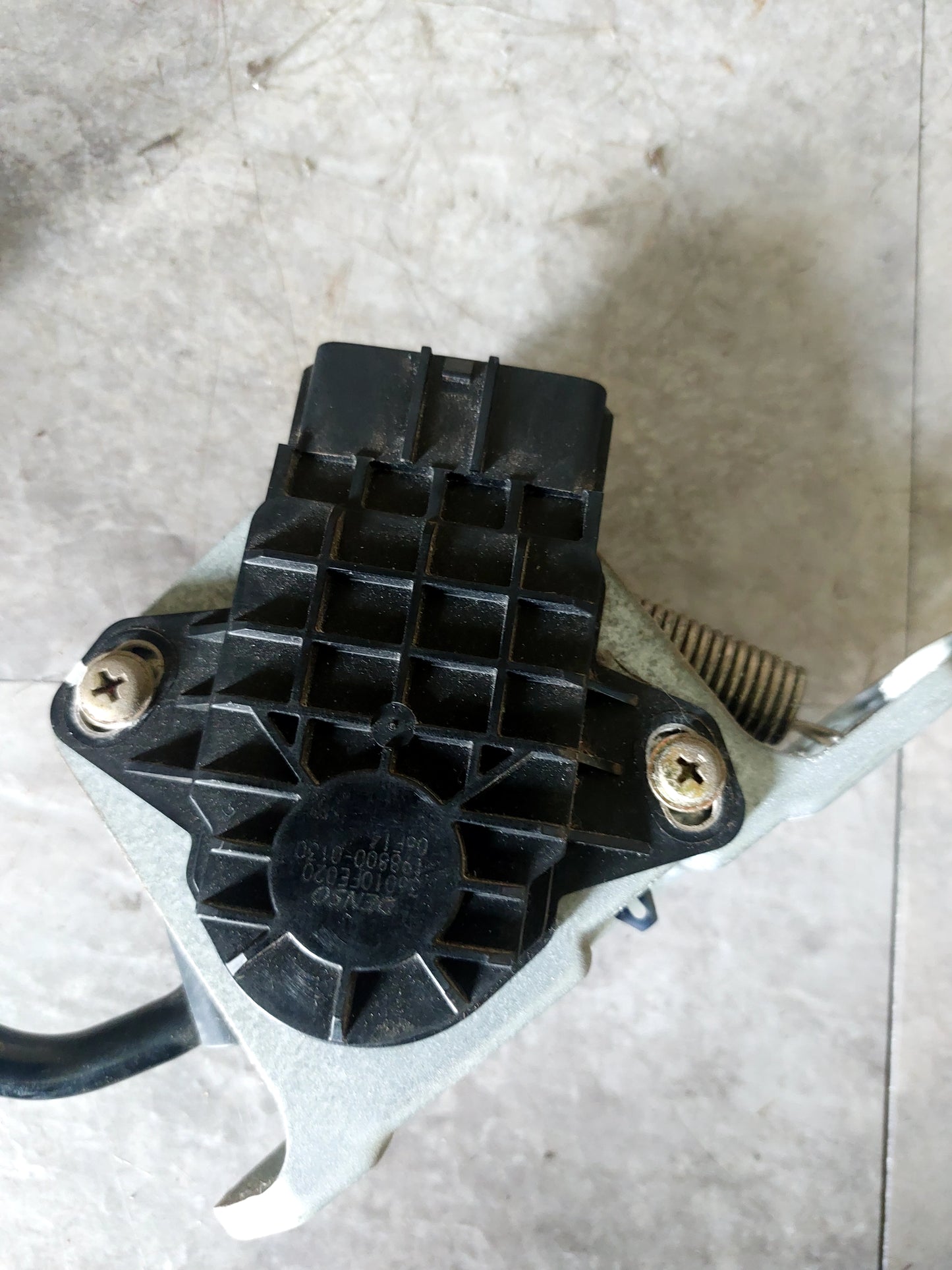 2004-2006 Subaru Impreza WRX STi OEM Gas Pedal Assembly (05 STi)