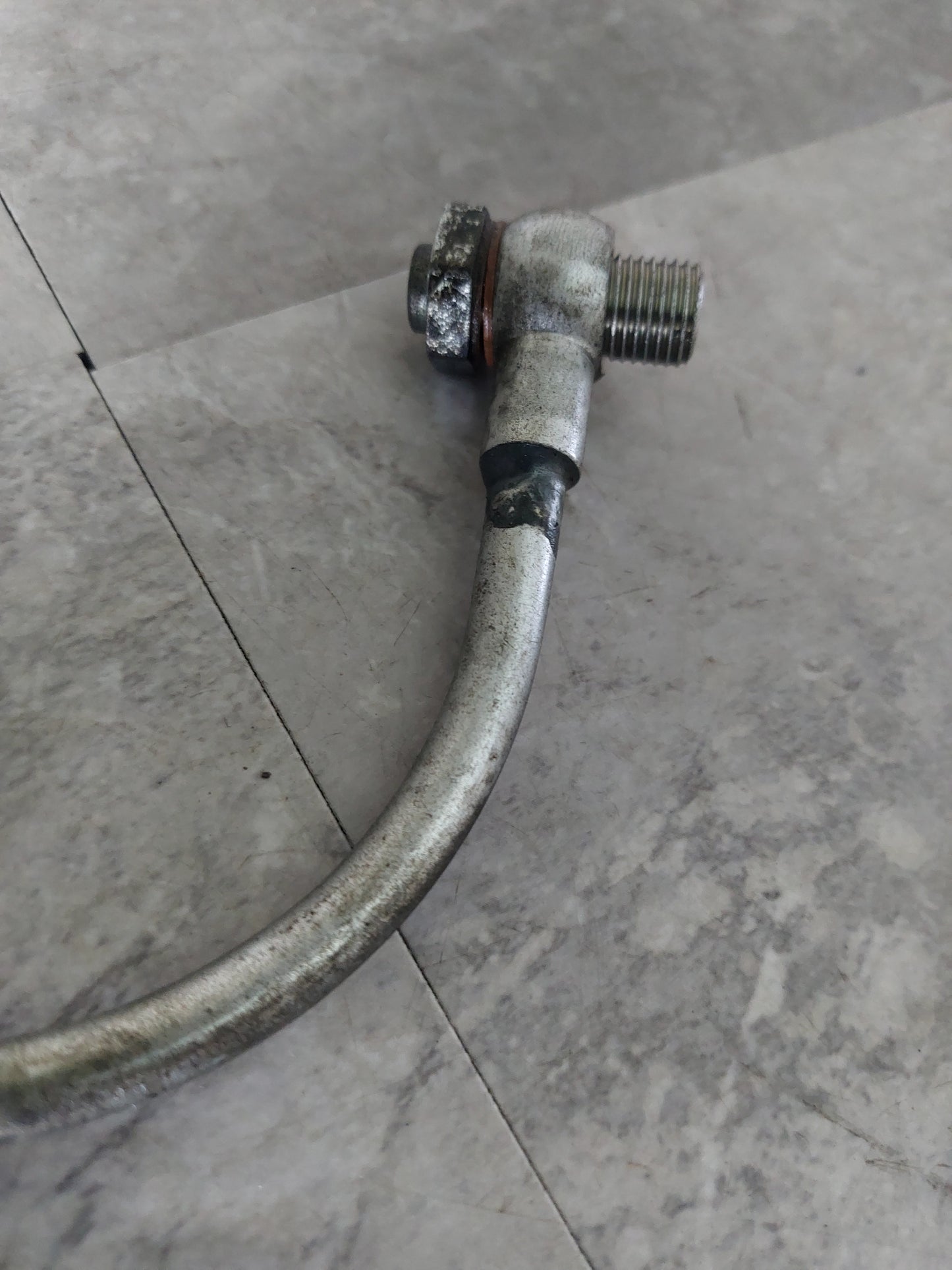 04-07 Subaru OEM Cylinder Head Oil Line