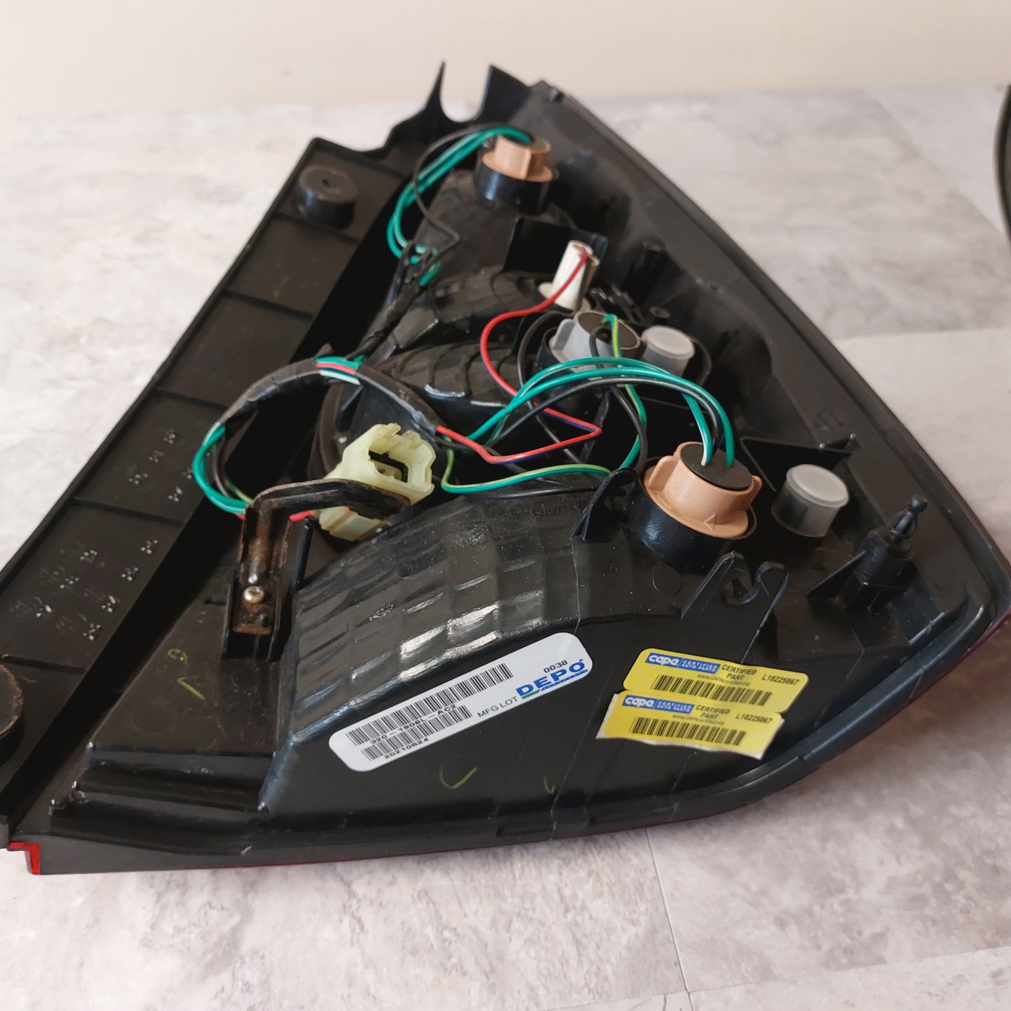 2008 Subaru Forester Sports 2.5 X - Driver and Passenger Side Halogen Tail Light OE Replacement