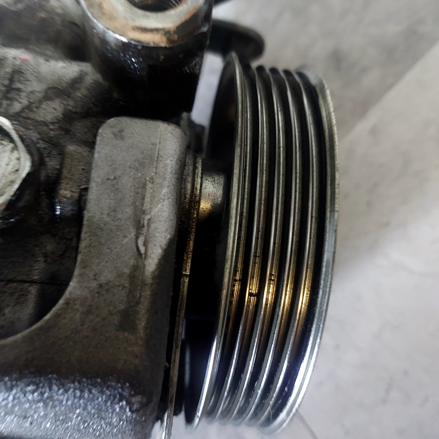OEM 2008-2014 Subaru Impreza WRX STi Power Steering Pump