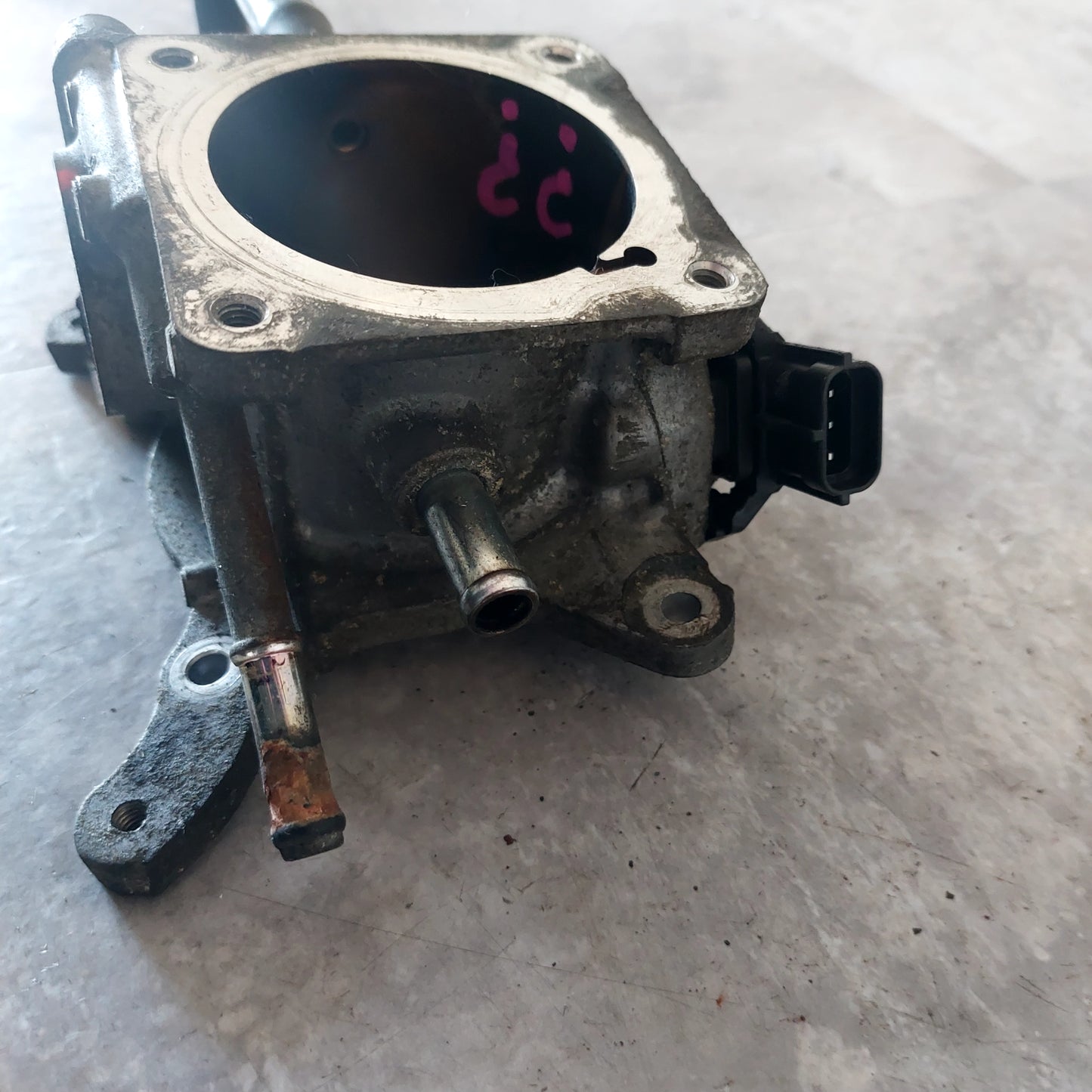 2010-2012 Subaru Legacy 2.5L H4 Engine EGR Valve Control Housing OEM