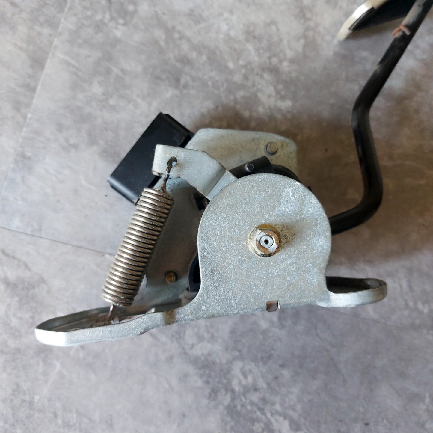 OEM 2004-2006 Subaru Impreza WRX STi Gas Pedal Assembly 36010FE020