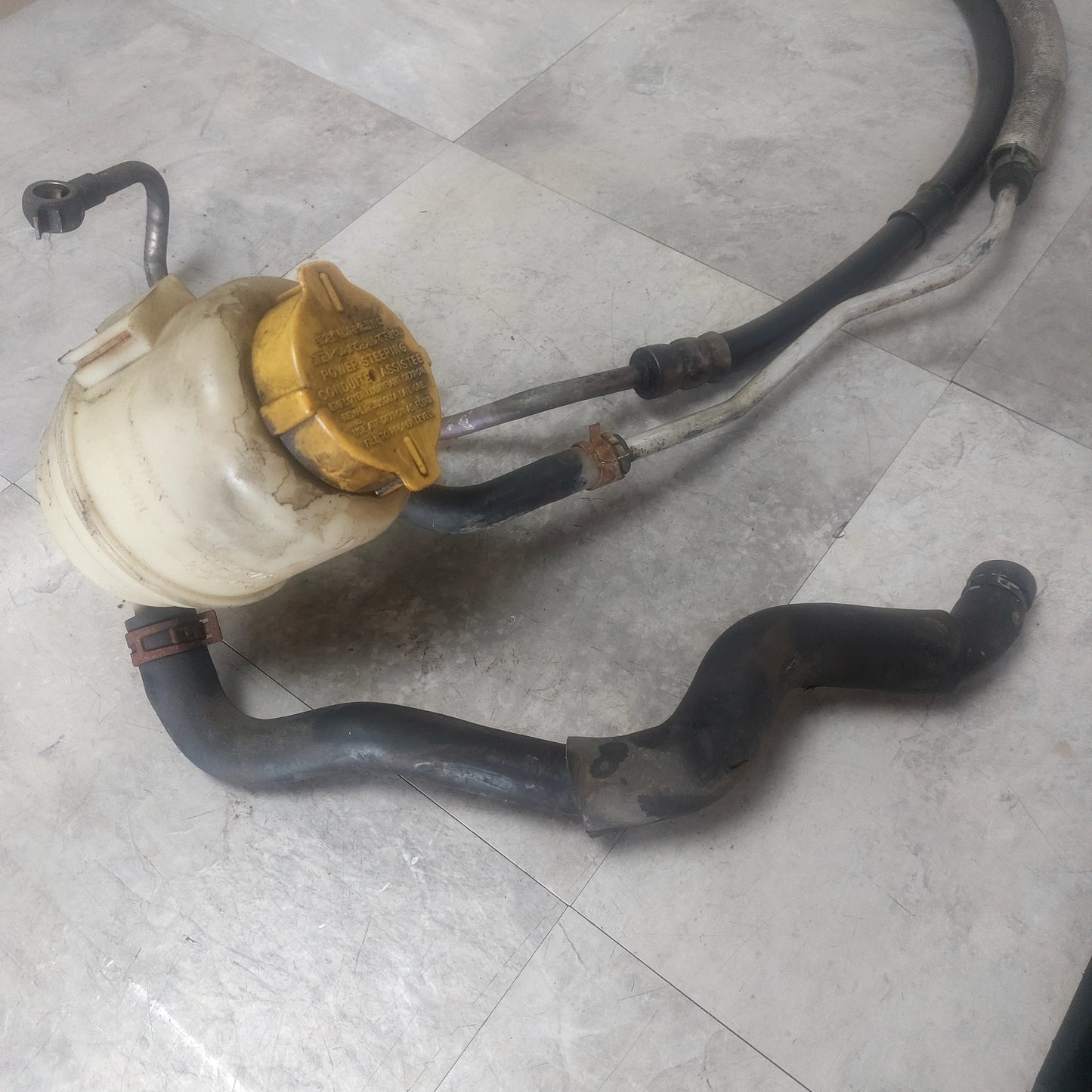 OEM 2002-2007 Subaru Impreza WRX STi Power Steering Reservoir Assembly w/ Lines