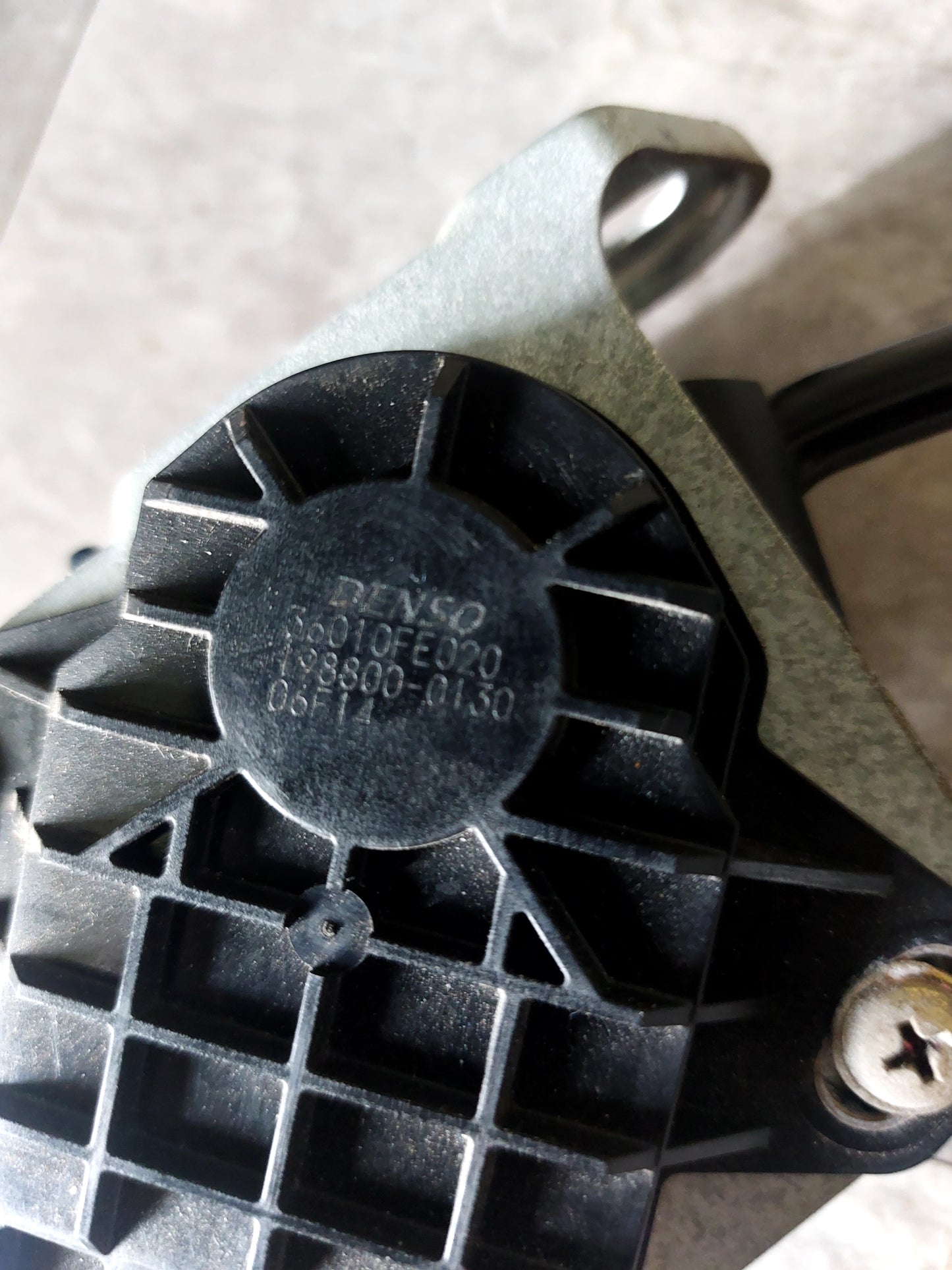 2004-2006 Subaru Impreza WRX STi OEM Gas Pedal Assembly (05 STi)