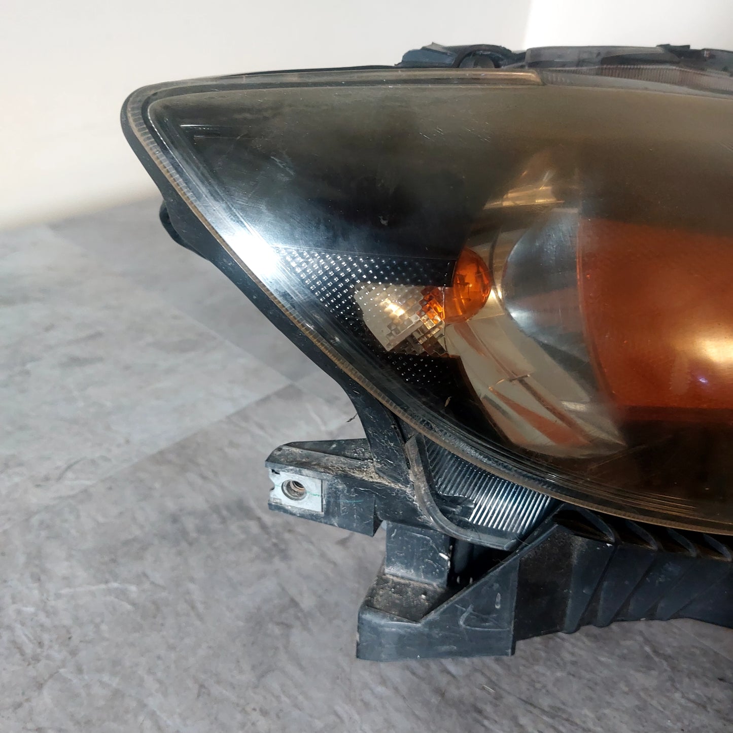 2008-2014 Subaru Impreza WRX STi Headlight Assy RH Passenger Side